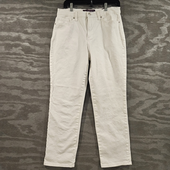 Gloria Vanderbilt NWOT  10 White Amanda Hi Rise Straight Leg Summer Stretch Jean - Picture 1 of 12